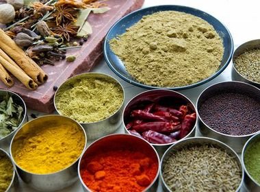 アールティ 三田プレミアムアウト店