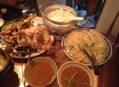 タイ料理　タニャポーン