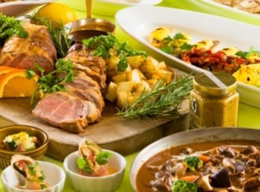 レストラン　アゼリア