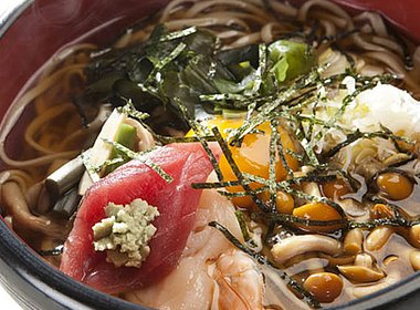 ひがしやま観光ホテル（げいびレストハウス東館）