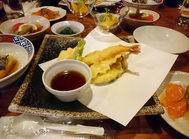 島唄と地料理とぅばらーま（要予約）