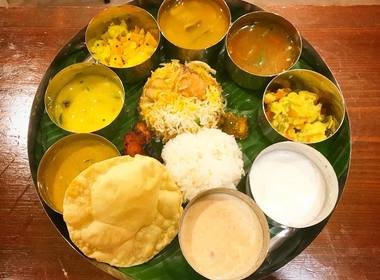 カレーリーブス 南インドカレー&レストラン