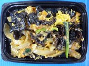 豚ひき肉と木耳の玉子炒め
