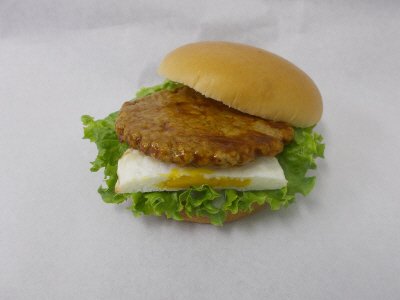 目玉焼き風バーガー