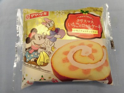 いちごのロールケーキ（いちごチョコチップ入り）ディズニー