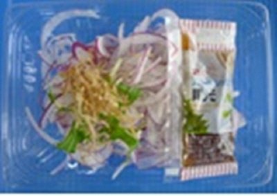 さらさらレッドの玉ねぎサラダ
