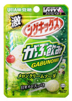 激シゲキックス　がぶ飲みメロンクリームソーダ