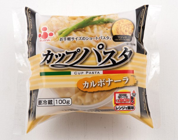 カップパスタ　カルボナーラ