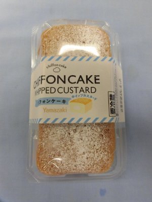 シフォンケーキ（ホイップカスタード）