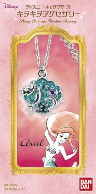 ディズニーキャラクターズキラキラアクセサリー