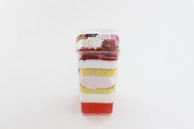７層仕立てのショートケーキ