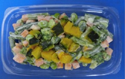1日分の緑黄色野菜サラダ