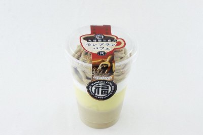 丸福珈琲店のモンブランパフェ