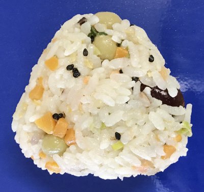 もち十穀米入り　豆ごはん