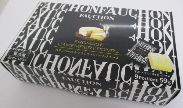 FAUCHON　カマンベール＆ブラックペッパー入りチーズ