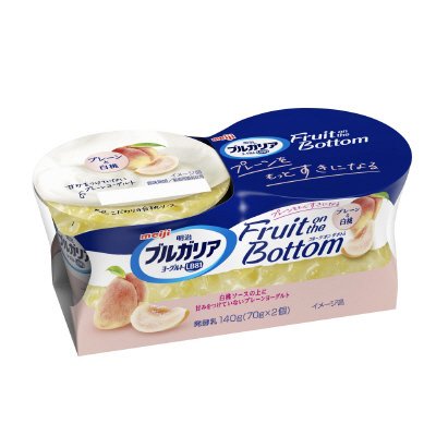 ﾌﾞﾙｶﾞﾘｱﾖｰｸﾞﾙﾄFruit on the Bottomﾌﾟﾚｰﾝと白桃