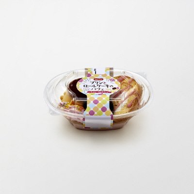 プリンとロールケーキのパフェ