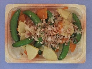 スナップえんどうと筍の炒め物