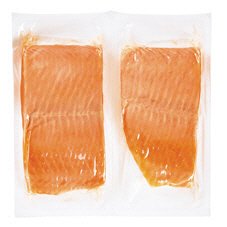 刺身用こだわりサーモンのサク取り