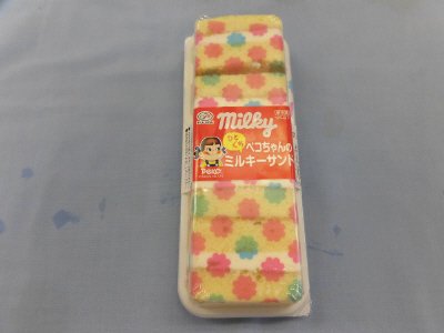 ペコちゃんのひとくちミルキーサンド