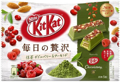 キットカット　毎日の贅沢　抹茶　ダブルベリー＆アーモンド