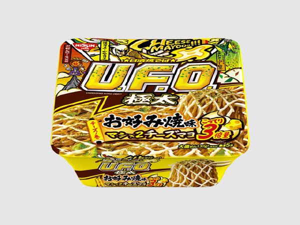 日清焼そばＵ．Ｆ．Ｏ．ビッグ極太　お好み焼味マシ×２チーズマヨ