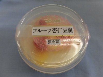 フルーツ杏仁豆腐