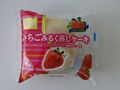 いちごみるく蒸しケーキ