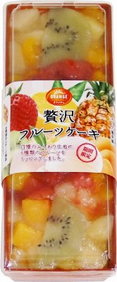 贅沢フルーツケーキ