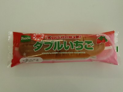 ソフトサンドロール　ダブルいちご