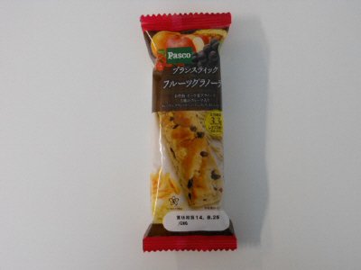 ブランスティック　フルーツグラノーラ