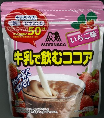 牛乳で飲むココア　いちご味