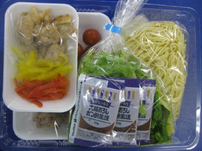 トマトとツナのスパゲティ　３人前