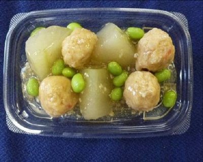冬瓜と海老入りつみれのそぼろあん