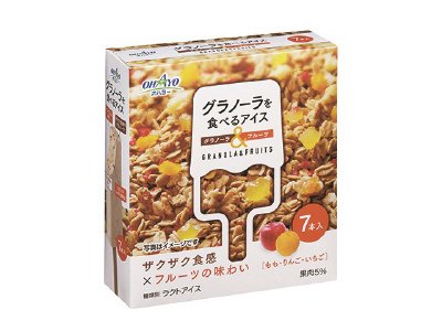グラノーラを食べるアイス