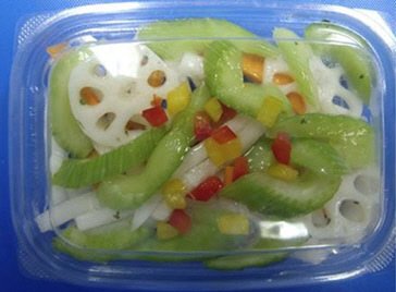 セロリと根菜のマリネ