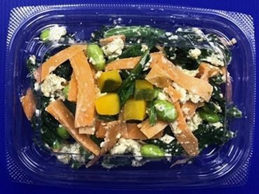 緑黄色野菜の島豆腐和え