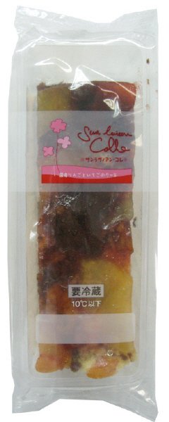 国産りんごといちごのケーキ