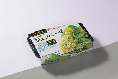 バジルが香り立つ ジェノベーゼ