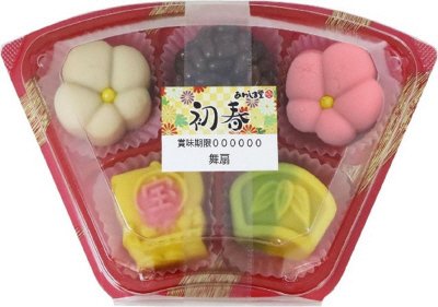 初春　舞扇