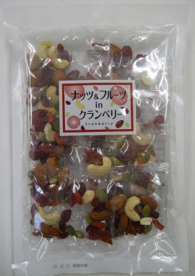 ナッツ＆フルーツin クランベリー