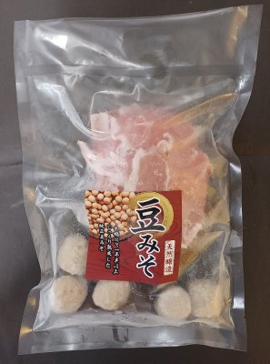 赤だし味噌鍋のもと（豆みそ使用）