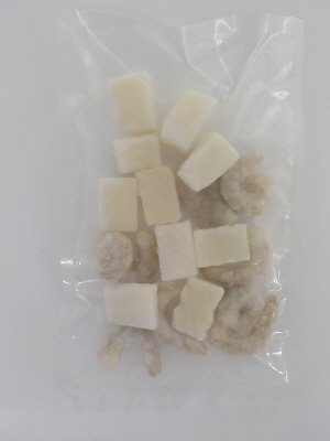 具材の全てが国産イカエビミックス