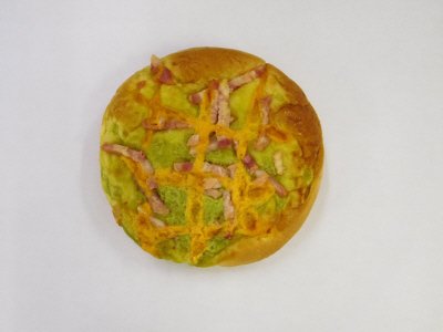 アボカドベーコンチーズマヨパン