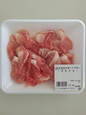 鳥取県産　豚モモ切落し
