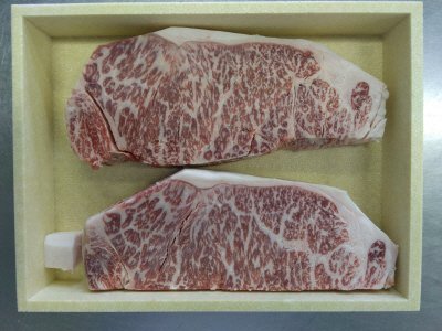 鳥取和牛　ロースステーキ　２枚
