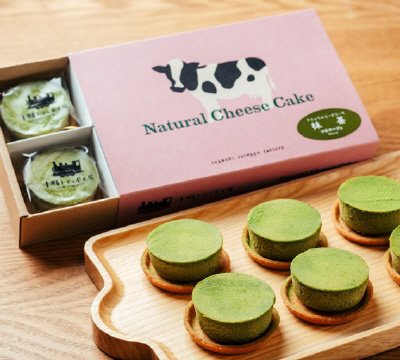 ナチュラルチーズケーキ　抹茶のフロマージュ