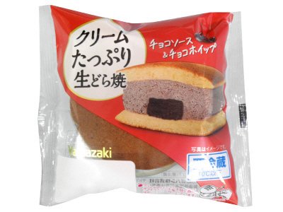 クリームたっぷり生どら焼（チョコソース＆チョコホイップ）