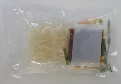 卵ともやしを加えて！海鮮甘辛炒め（パッタイ）