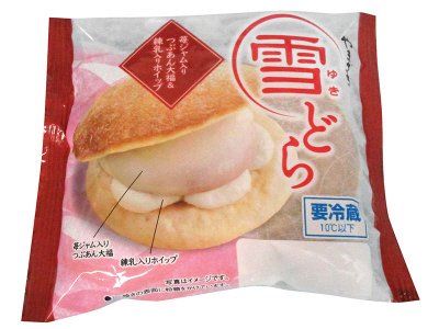 雪どら（苺ジャム入りつぶあん大福）